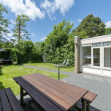 Stylish Bungalow With A Large Garden Sint Maartensvlotbrug Exterior photo